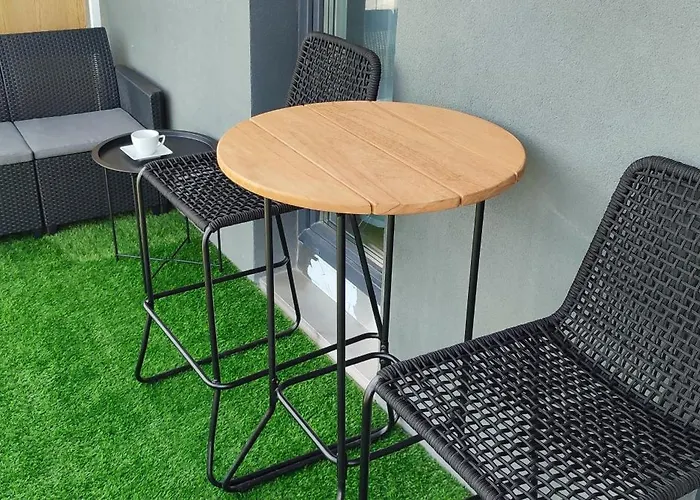 Gold Panorama Kwiatkowskiego Apartment Rzeszow